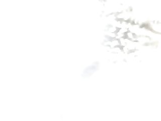 قضيبه الأحم الساخن والغاضب يحاول الت كيز على مصد حاجته